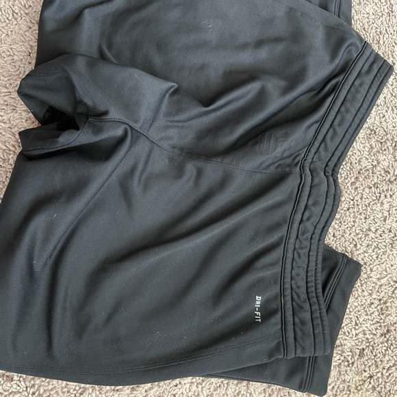 Nike dri fit cropped pants - Picture 4 of 4